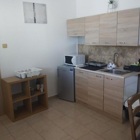 Apartman Blizko Brna S Dobovymi Dekoracemi Apartment Melcany Bagian luar foto