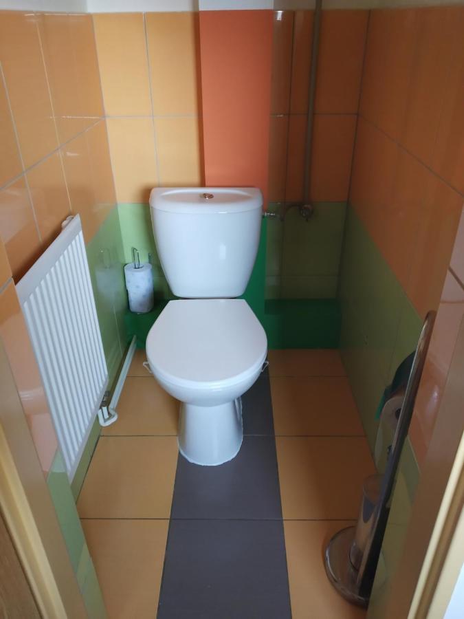 Apartman Blizko Brna S Dobovymi Dekoracemi Apartment Melcany Bagian luar foto